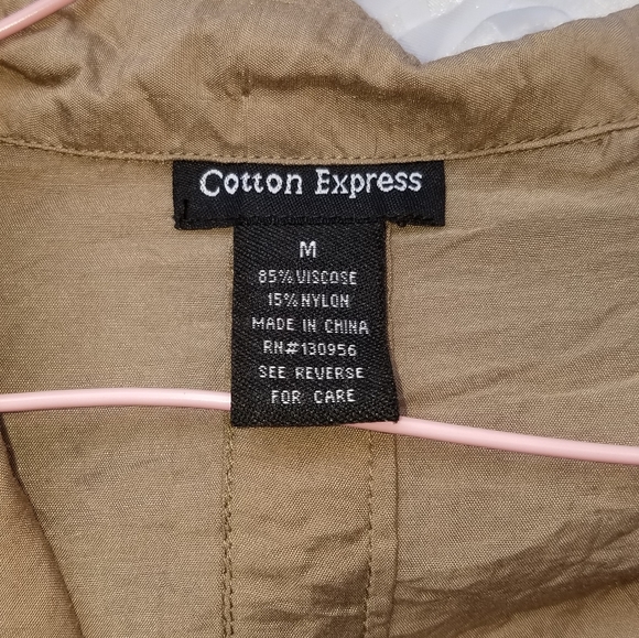 Lightweight Blouse - Picture 4 of 4